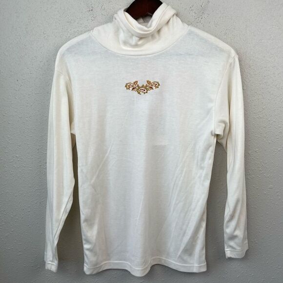 NWT Chic Sportswear Cream Turtleneck Sweater Size M - Picture 1 of 6